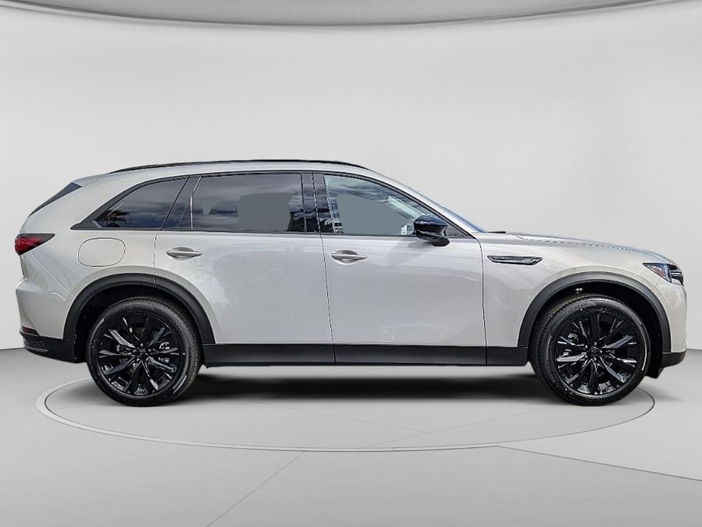 2026 Mazda CX-90 Premium Package - Photo 8