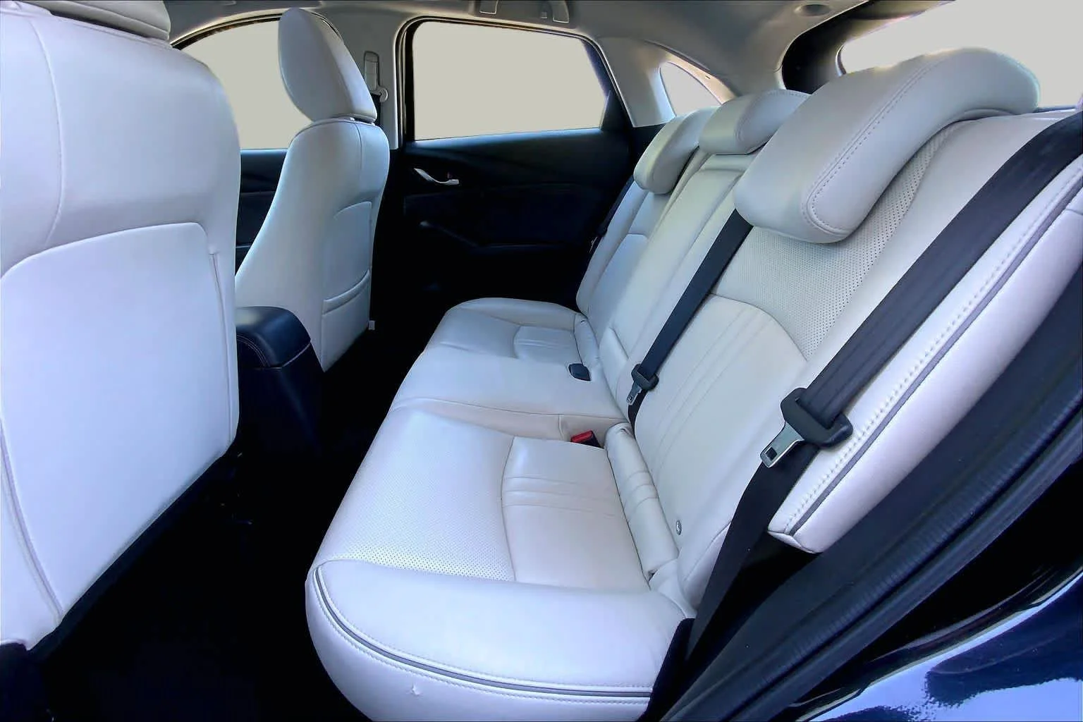 Used 2019 Jet Black Mica Mazda Grand Touring image 21
