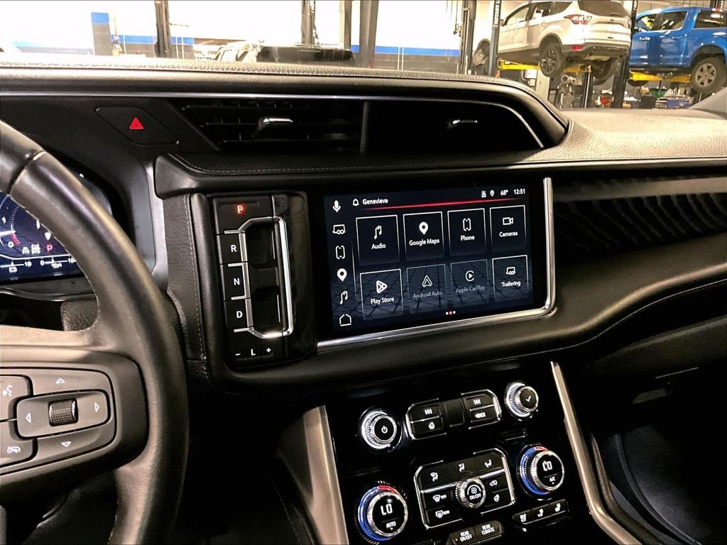 Used 2024 Black GMC Denali image 19