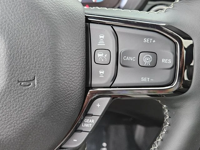 2026 RAM 1500 Limited - Photo 26
