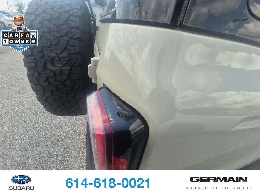Used 2025 Beige Ford Badlands image 8