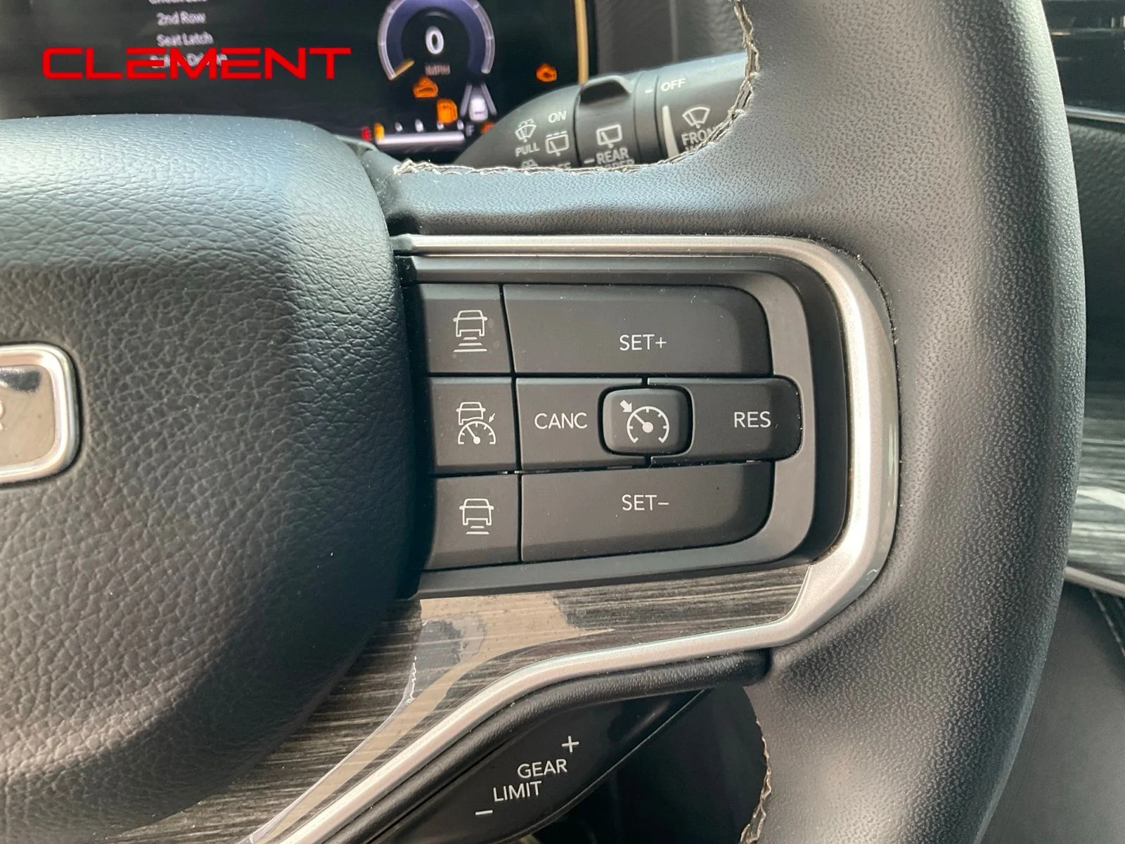 Used 2022 White Jeep Series III image 7