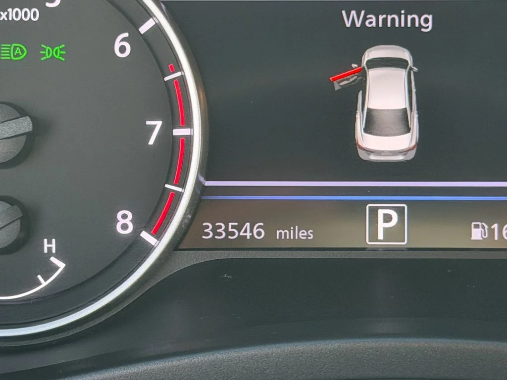 Certified Used 2024 Gray Nissan SR image 20