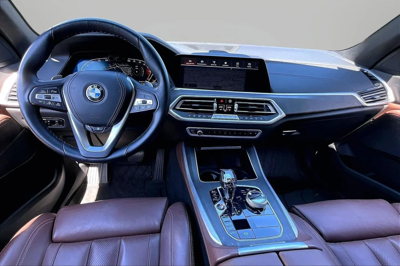 Certified Used 2022 White BMW xDrive40i image 14