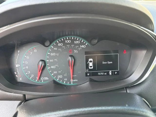 Used 2022 Red Chevrolet LT image 27