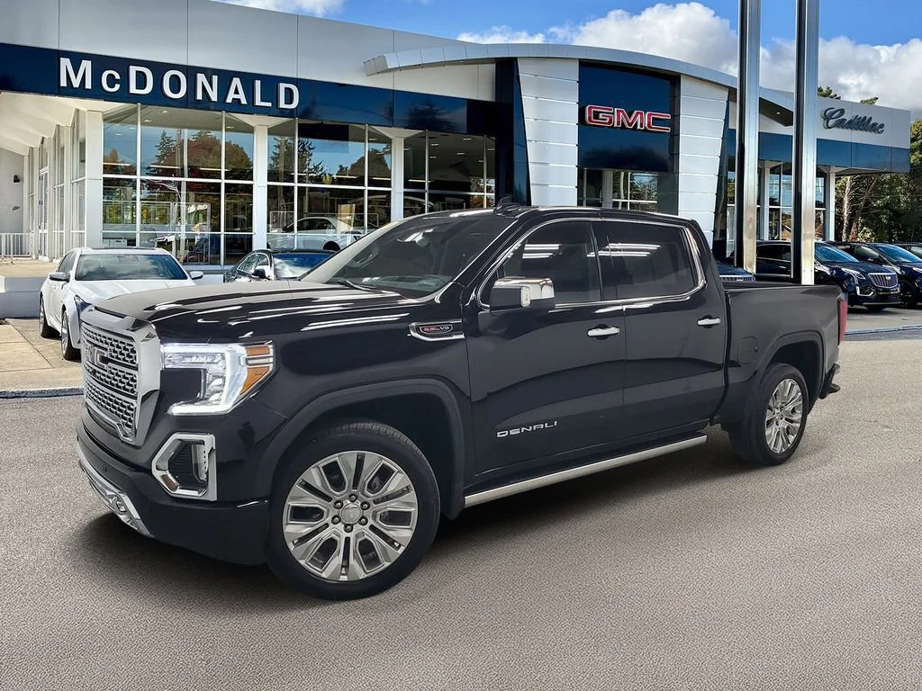 2021 GMC Sierra 4WD Crew Cab Short Box Denali's photo