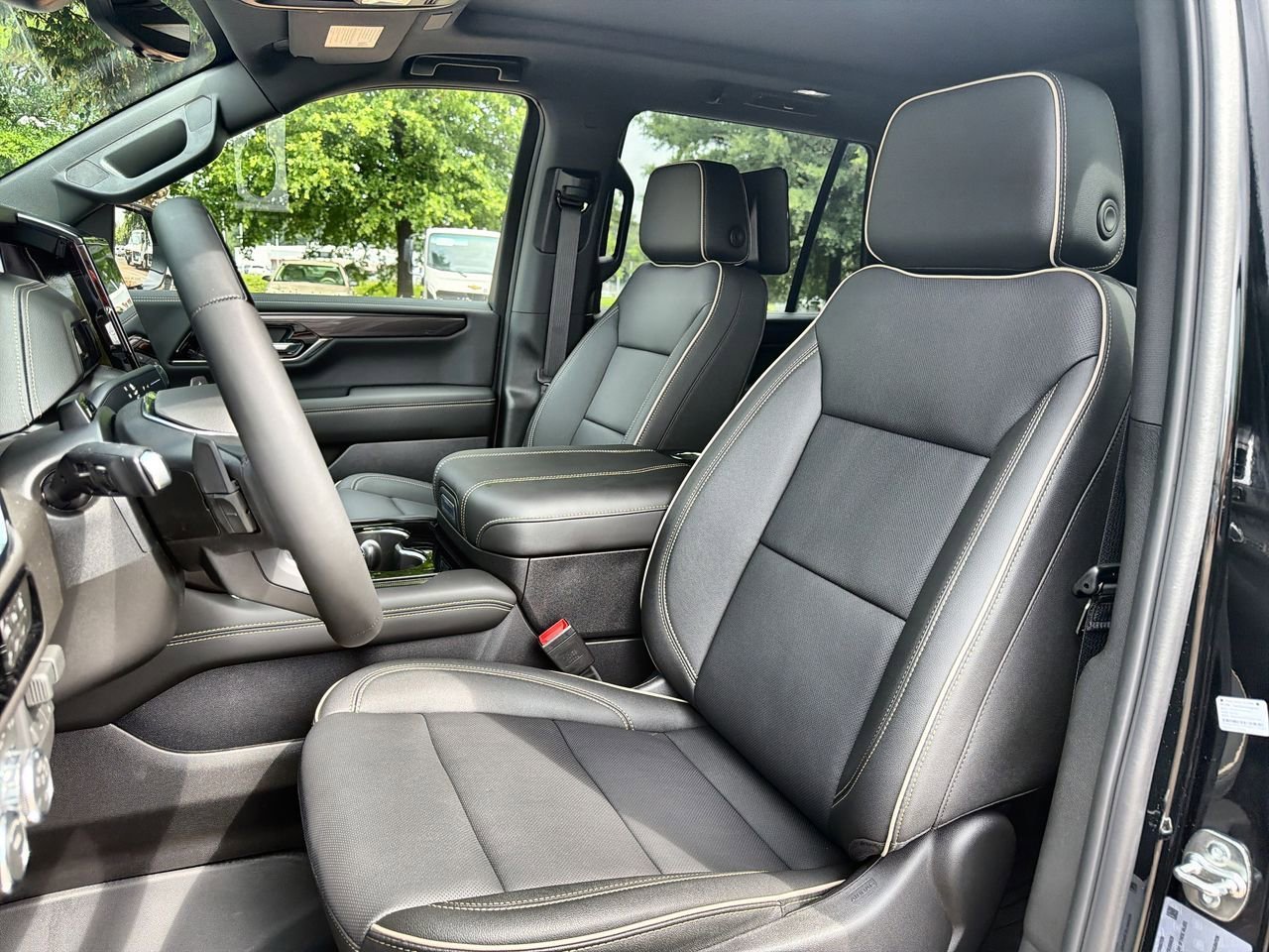 New 2026 Onyx Black GMC Elevation image 16