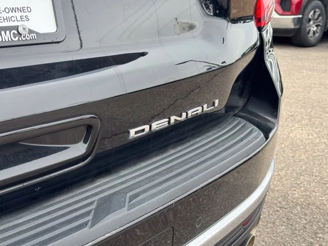 Used 2024 Onyx Black GMC Denali image 16