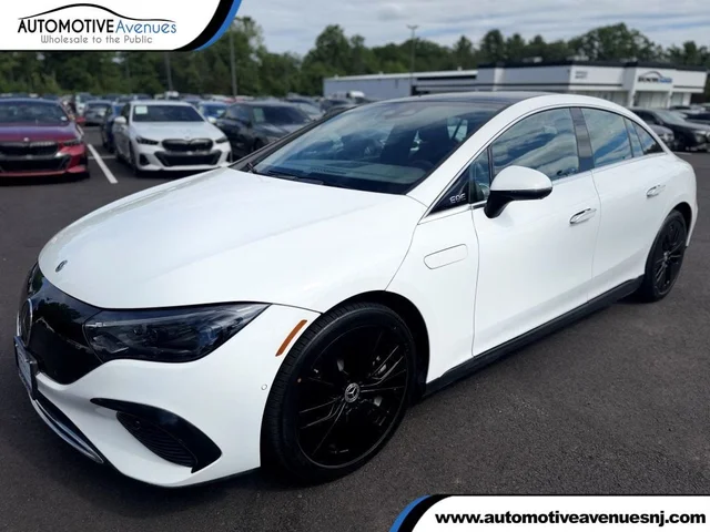 2023 Mercedes-Benz EQE EQE 350 4MATIC®+ Sedan, Exclusive w/ DIGITAL LIGHT & 20'' Wheels