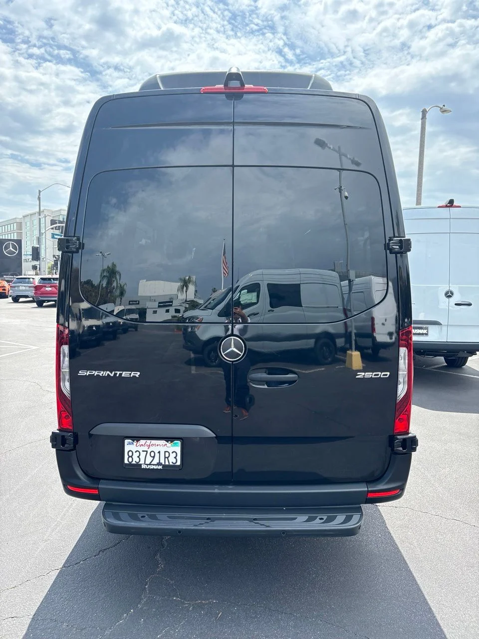 Certified Used 2022 Black Mercedes-Benz Passenger 170 WB High Roof Premium Plus Package image 5