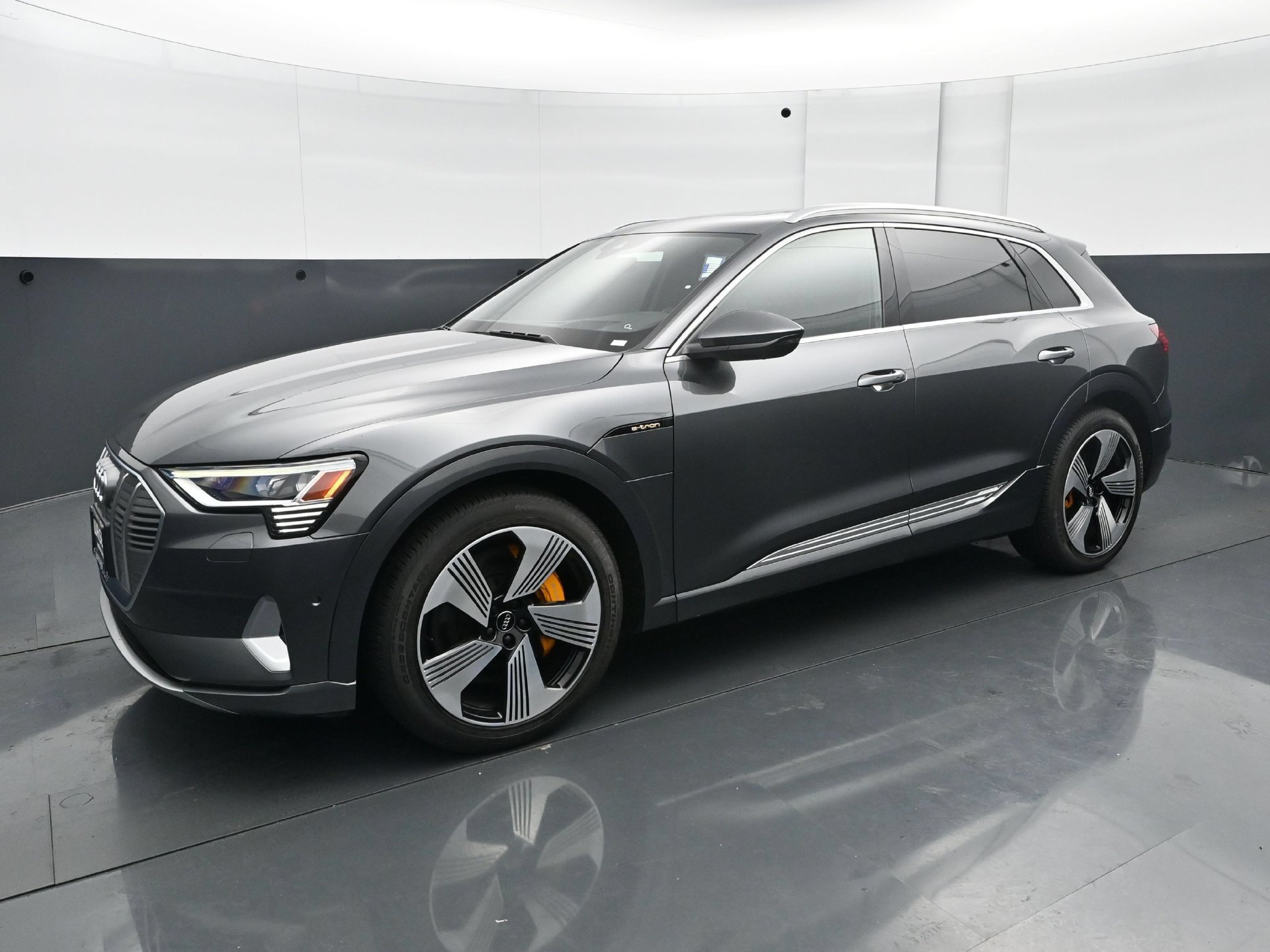 Used 2019 Daytona Gray Pearl Audi Prestige image 2