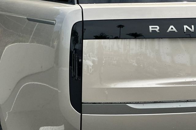 New 2026 Batumi Gold Land Rover SE image 25