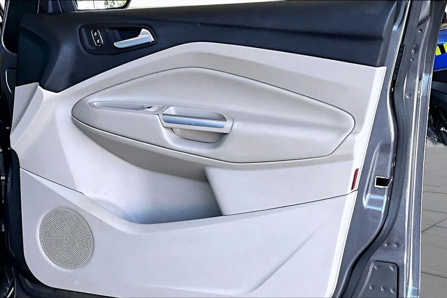 Used 2013 Sterling Gray Metallic Ford SEL image 21