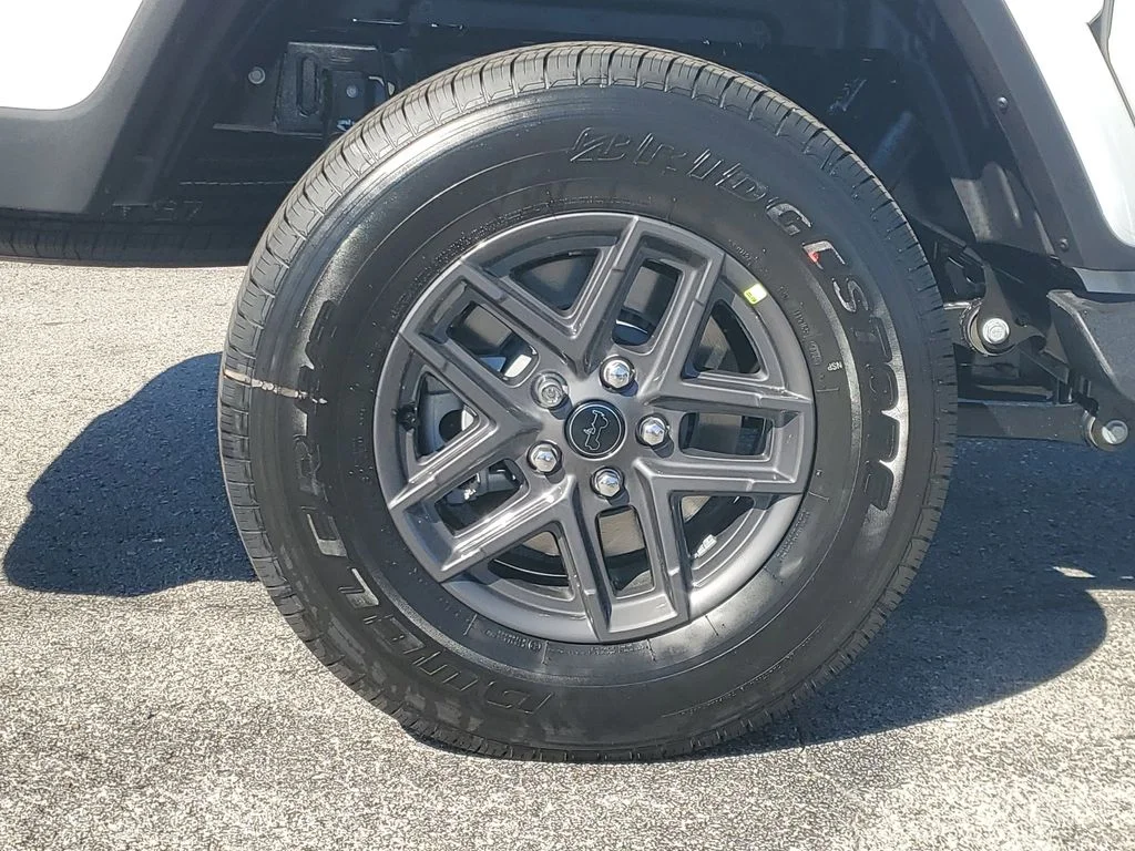 New 2026 White Jeep Sport S image 4