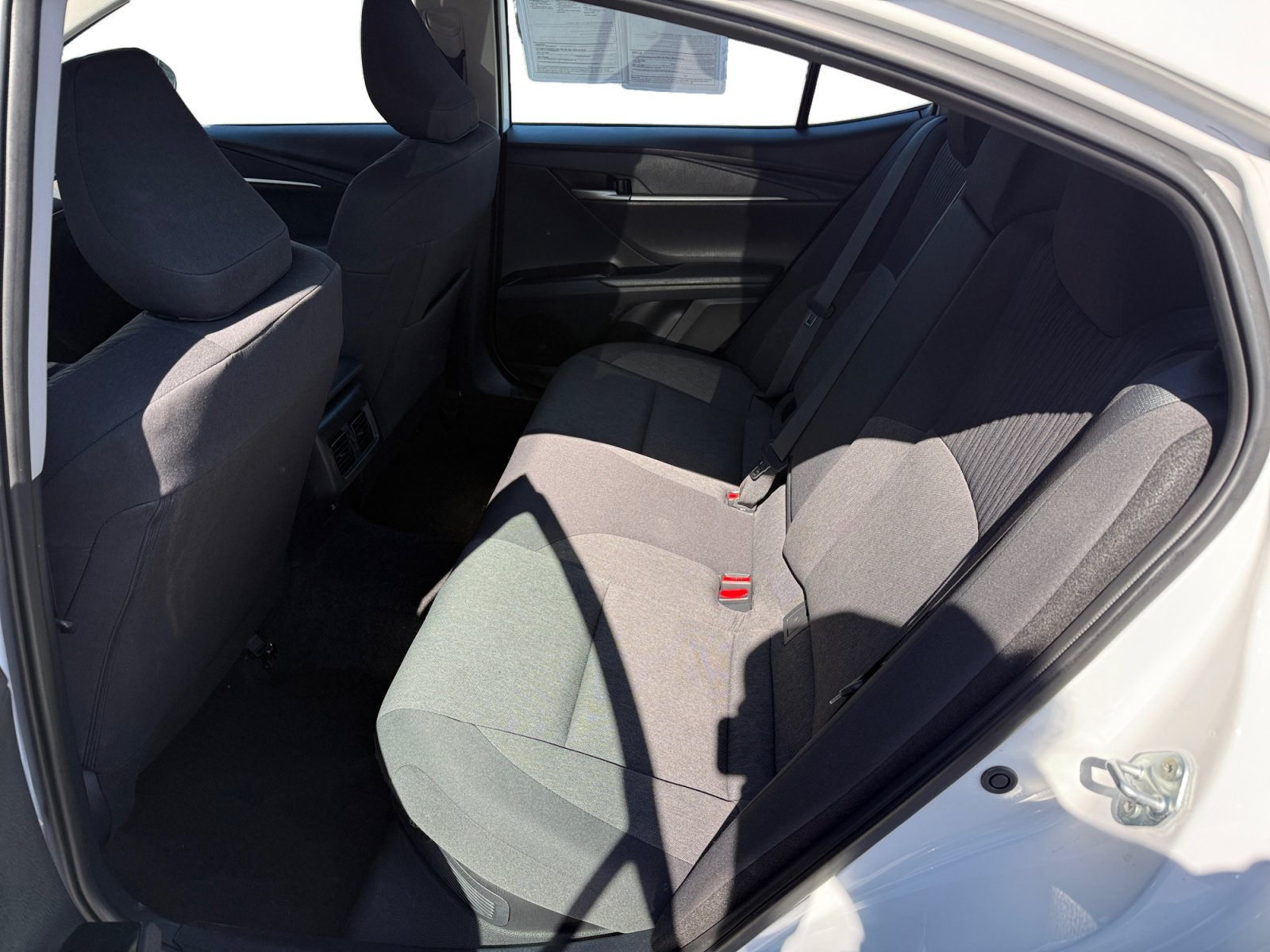 Used 2025 Ice Toyota LE image 16