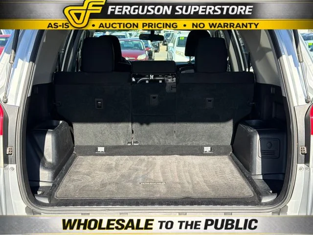 Used 2011 Silver Toyota SR5 image 24