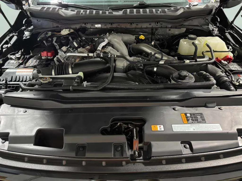 2025 Ford F-250 Super Duty Lariat - Photo 30