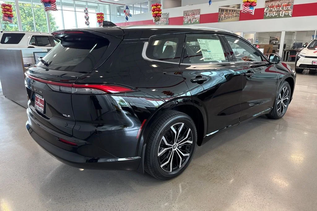 New 2026 Black Toyota  XLE image 5