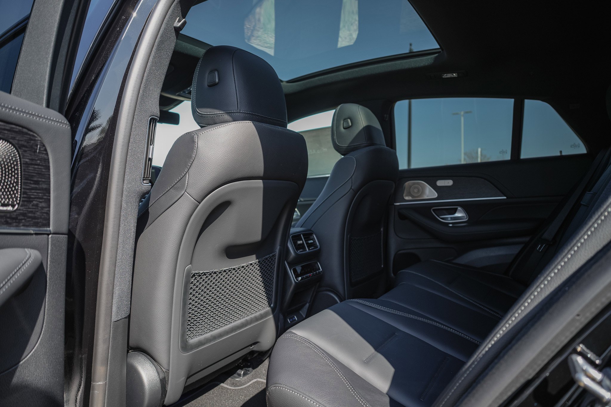 New 2026 OBSIDIAN BLACK Mercedes-Benz GLE 450 image 30