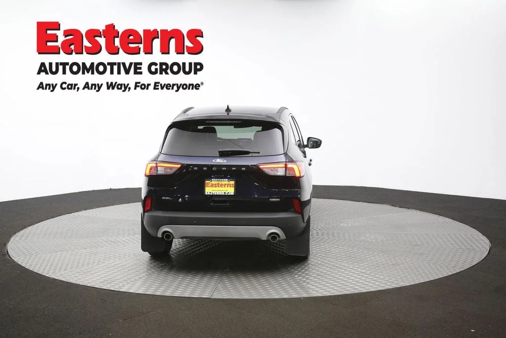 Used 2021 Blue Ford SEL image 35