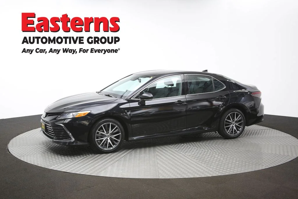 Used 2022 Black Toyota XLE image 57