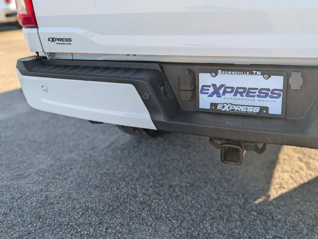 Used 2023 White Ford XL image 15