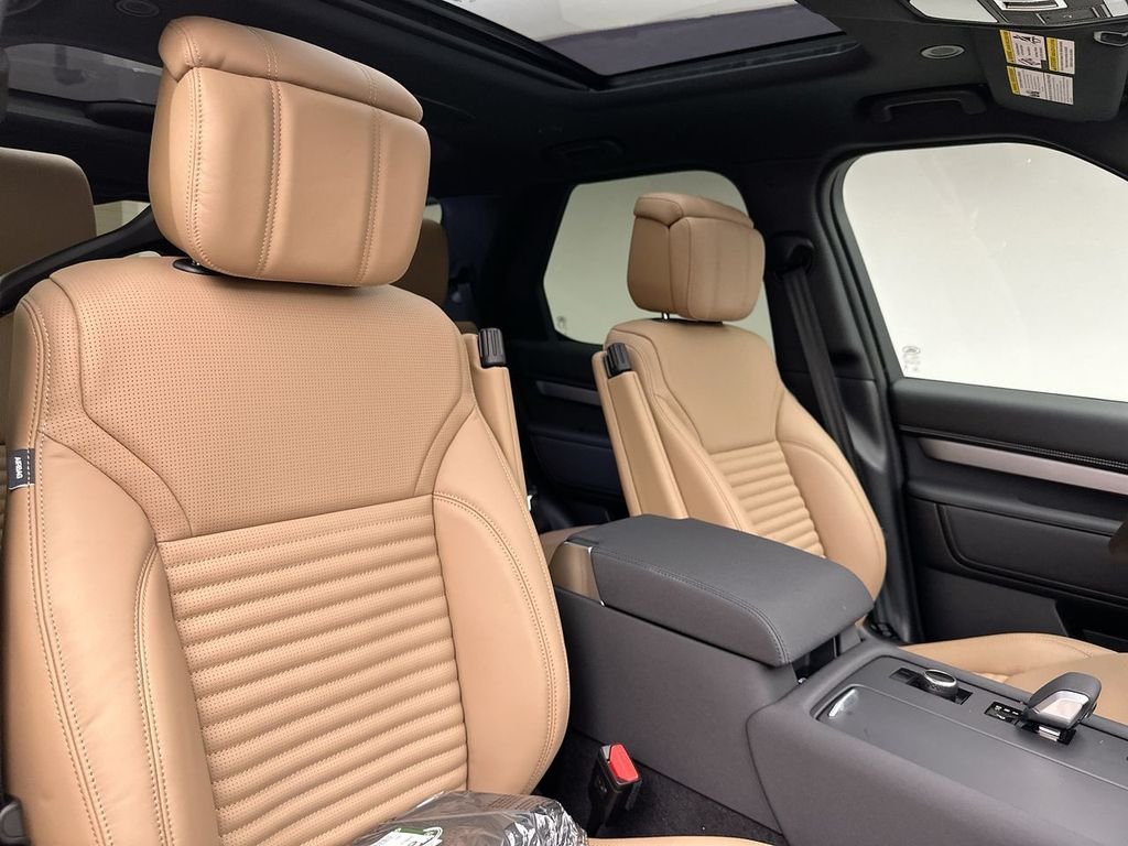 New 2026 Eiger Grey Land Rover Gemini Edition image 14