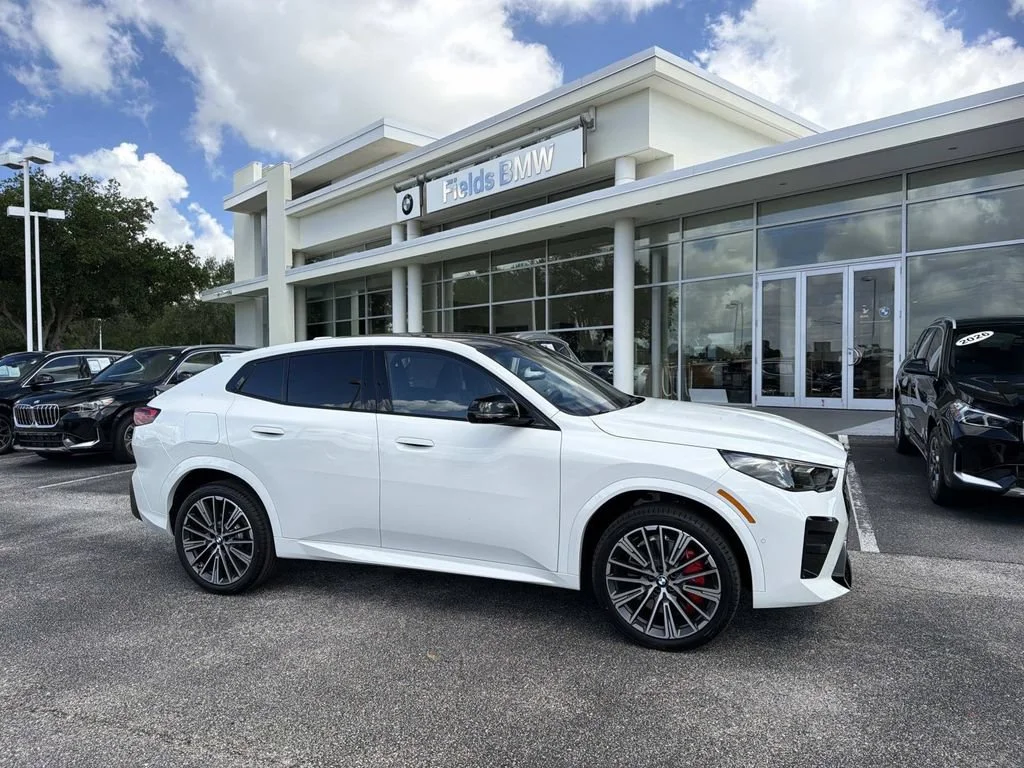 New 2026 Alpine White BMW xDrive28i image 1