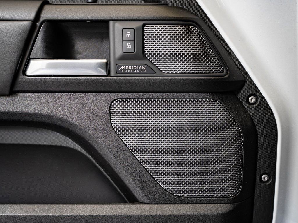2022 Land Rover Defender V8 - Photo 23