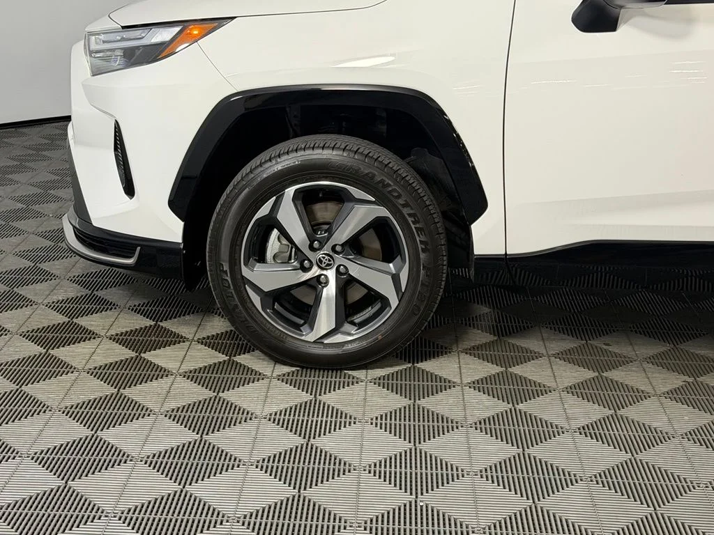 Certified Used 2025 White Toyota SE image 11