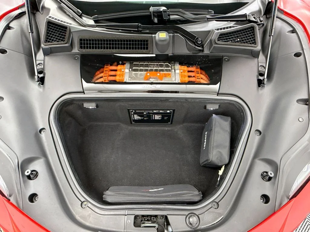 2024 Ferrari SF90 Base - Photo 31