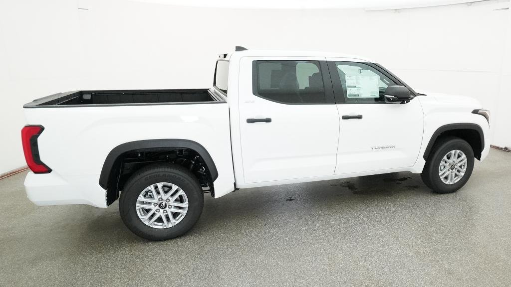 New 2026 Ice Cap Toyota SR5 image 3