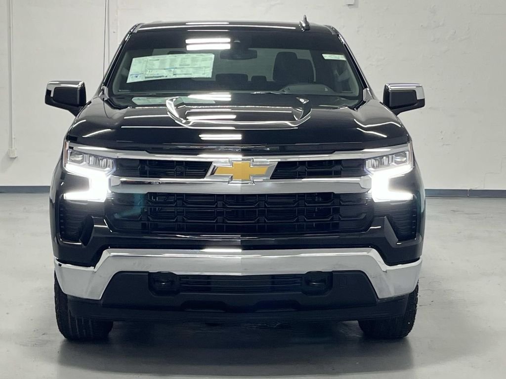 2026 Chevrolet Silverado 1500 LT - Photo 3