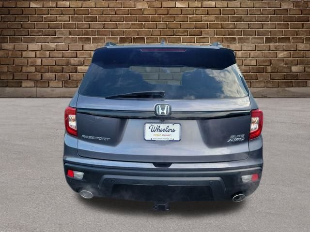 2021 Honda Passport Elite photo 4