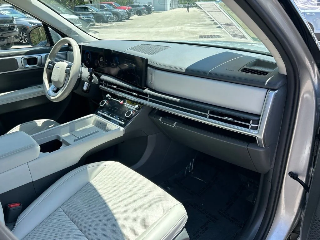 Certified Used 2026 Shimmering Silver Pearl Hyundai SEL image 37