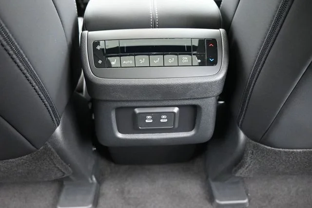 New 2026 Black Nissan SL image 29