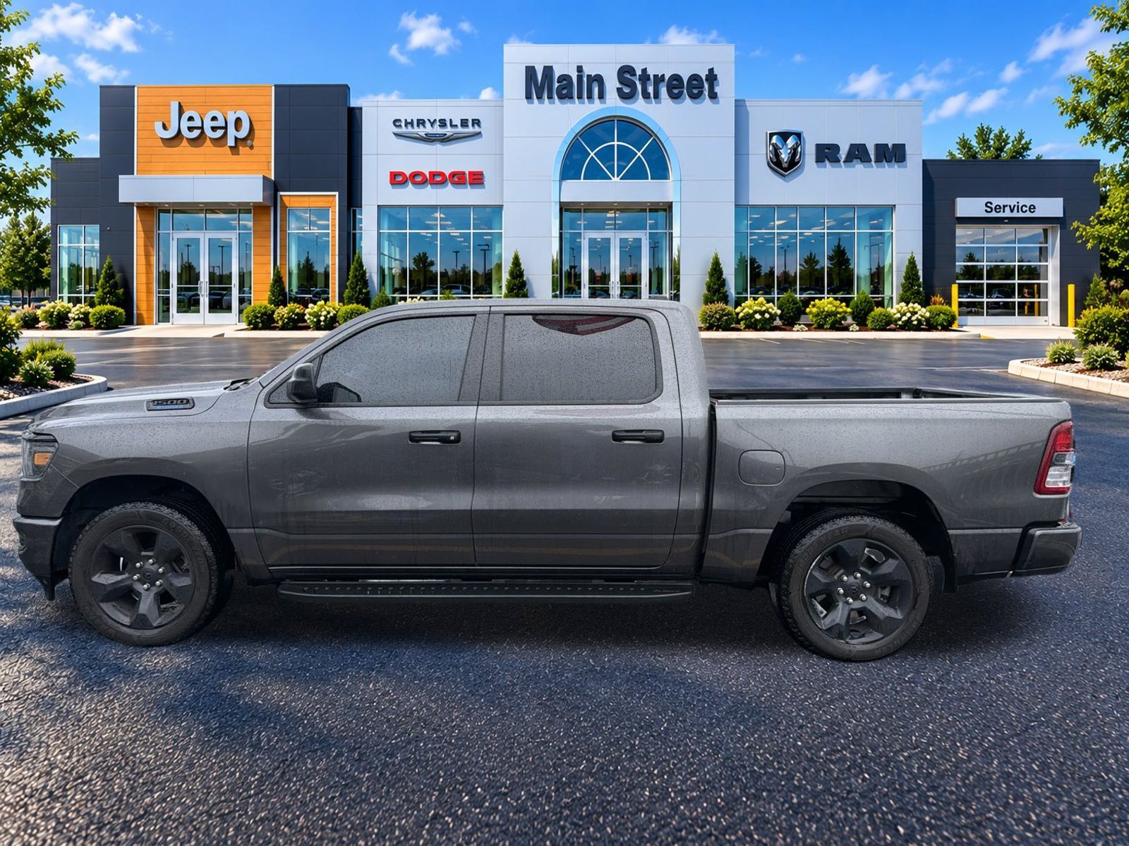 Used 2024 RAM Ram 1500 Pickup Tradesman with VIN 1C6RRFGG6RN155484 for sale in Kansas City