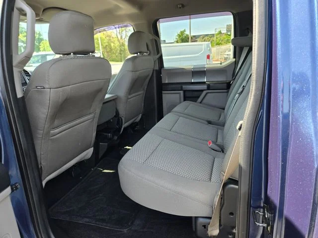 Used 2015 Blue Ford XLT image 12