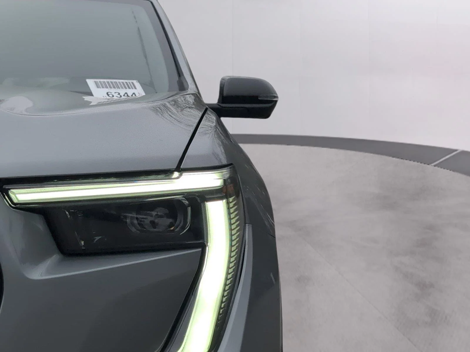New 2026 Sterling Metallic GMC Elevation image 10