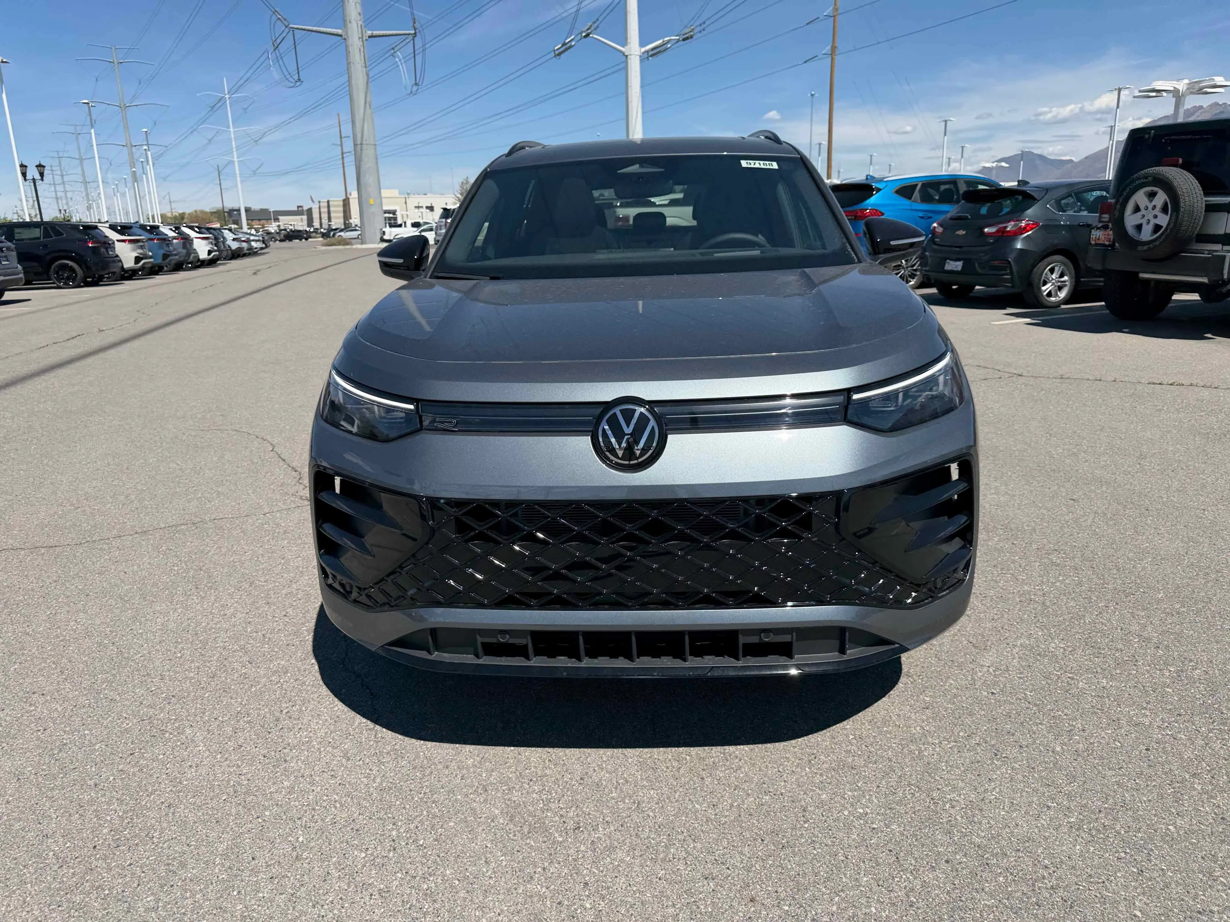 New 2026 Platinum Gray Volkswagen SE R-Line Black image 10