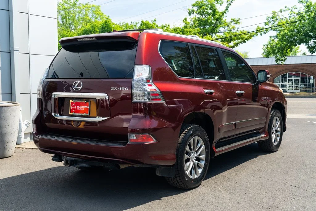 Used 2016 Red Lexus 460 Luxury image 7