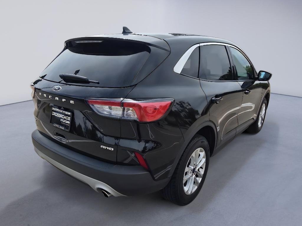 Used 2022 Agate Black Metallic Ford SE image 5