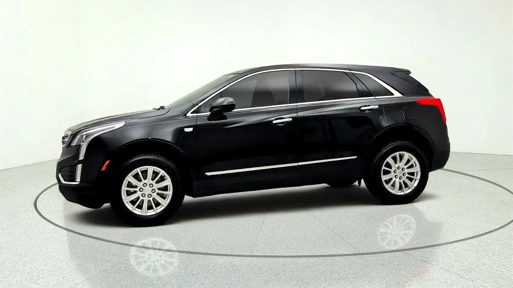Used 2019 Stellar Black Metallic Cadillac FWD 4dr image 8
