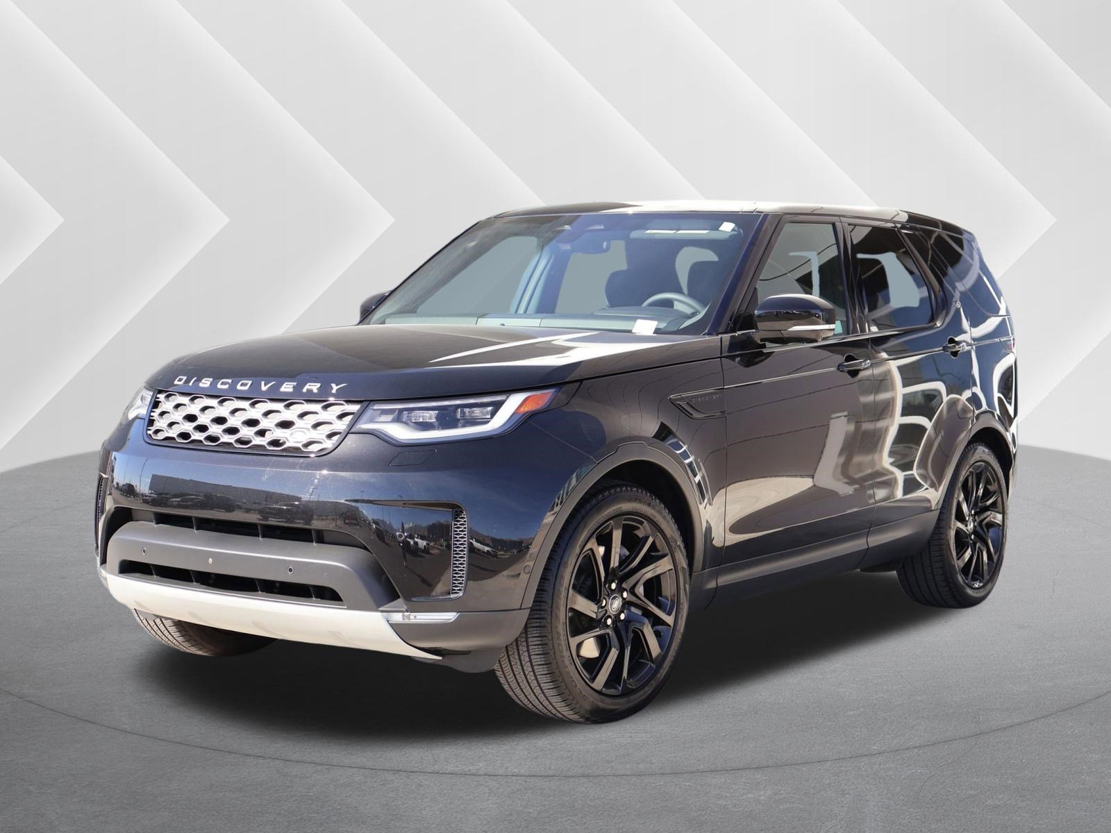 2025 Land Rover Discovery P300 S's photo