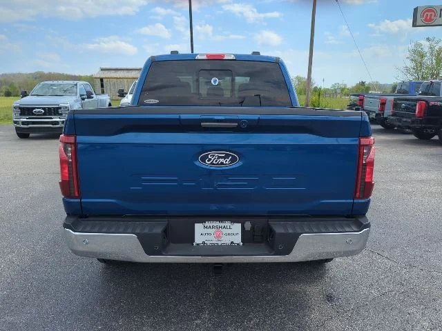 Used 2024 Blue Ford XLT image 30