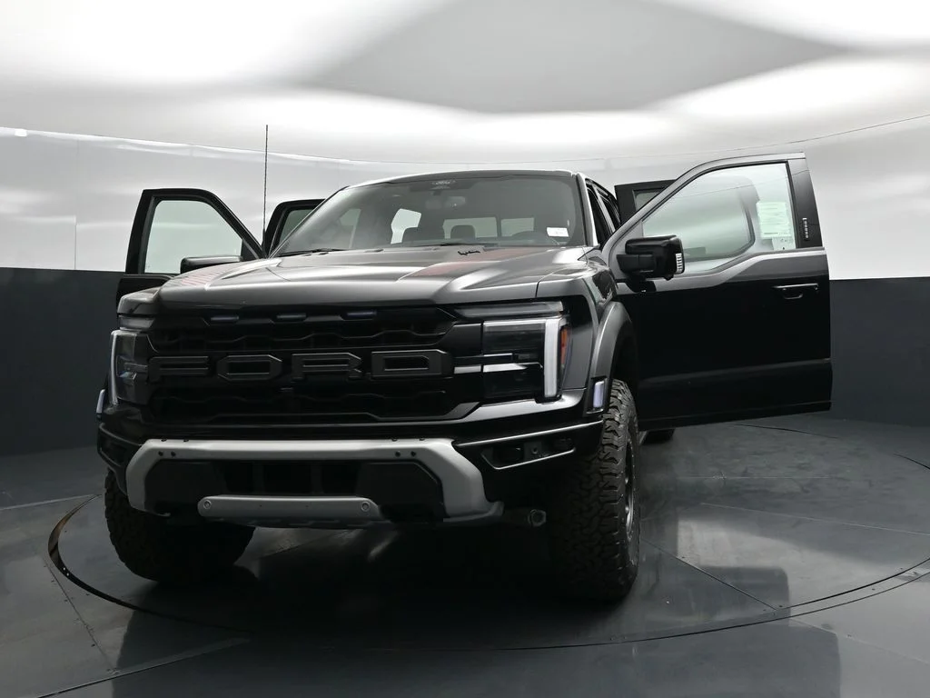 New 2026 Agate Black Metallic Ford Raptor image 31
