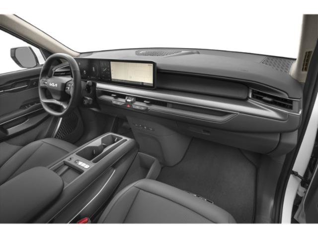 Used 2024 Ocean Blue Kia Land image 18