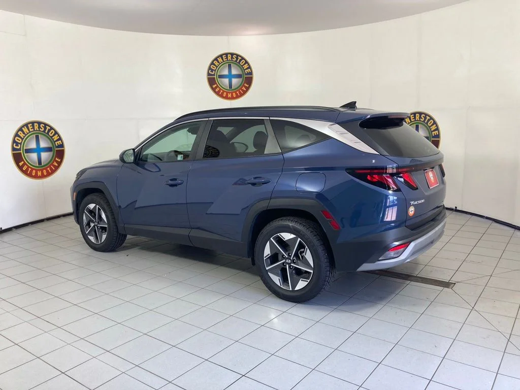 Used 2025 Blue Hyundai SEL image 23