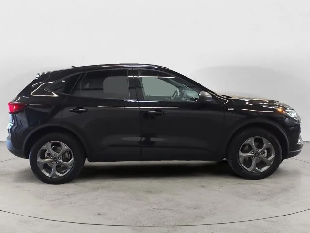Certified Used 2025 Black Metallic Ford ST-Line image 4