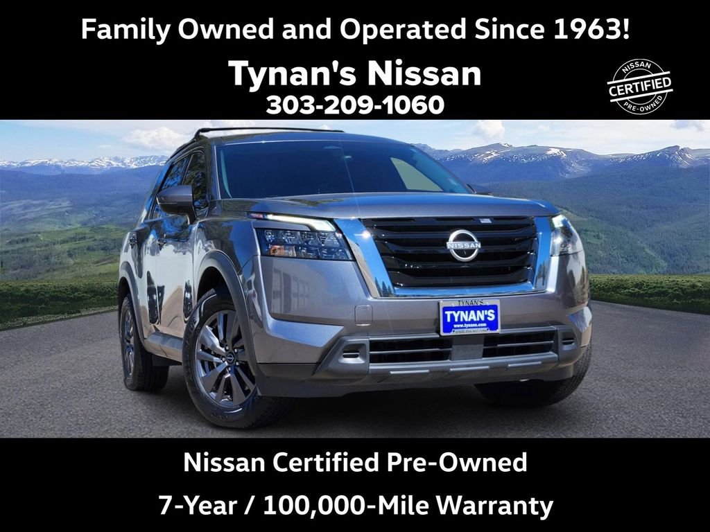 2023 Nissan Pathfinder SV